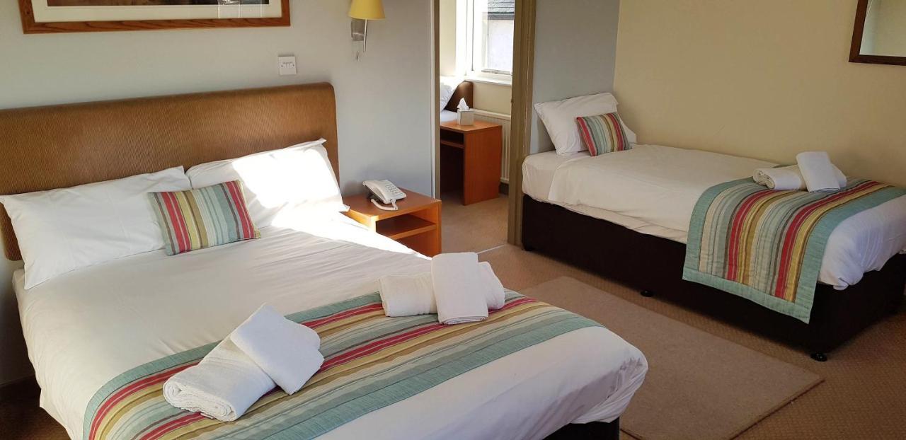 Monachty Hotell Aberaeron Exteriör bild